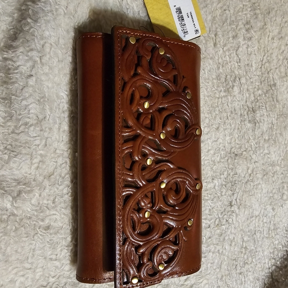 Patricia Nash Handbags - NWT Patricia Nash wallet